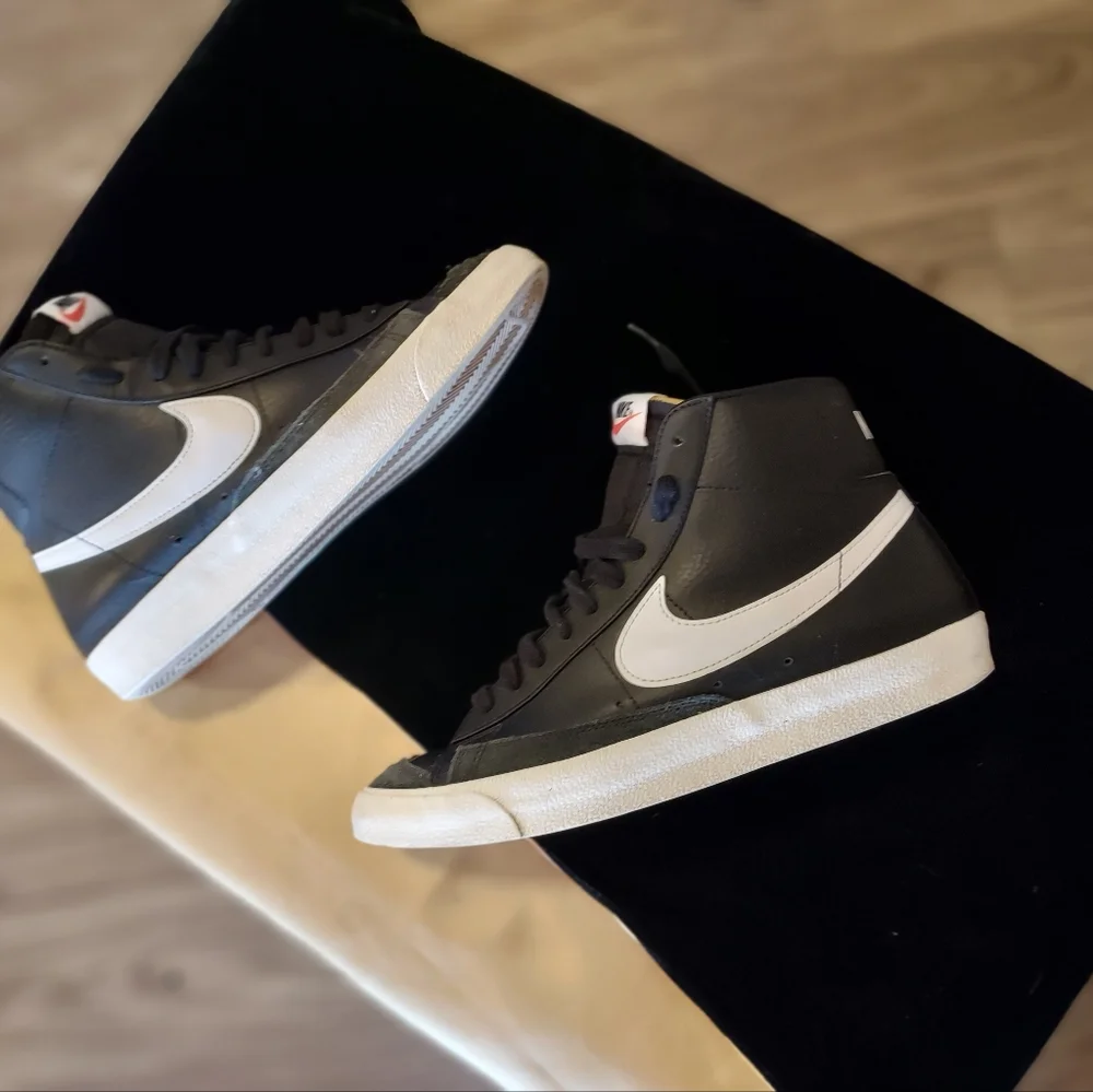 Nike 10.5 Men's 🏀🏀 - EUC - NO BOX shoes only, in very good condition! - Picture 14 of 14